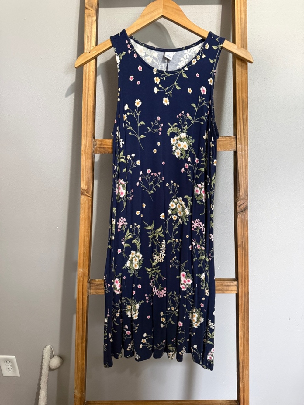 Old Navy Navy Floral Sleeveless Midi Dress